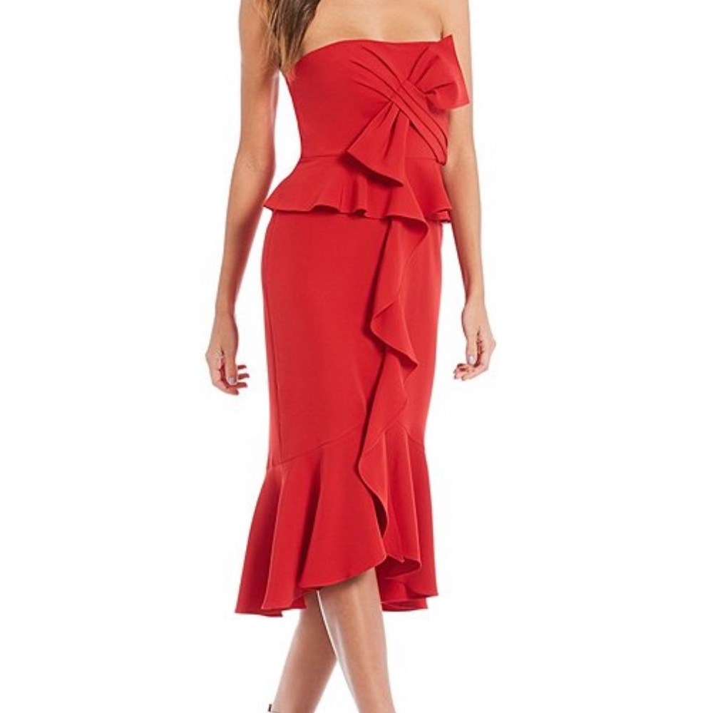 Red Gianni Bini dress